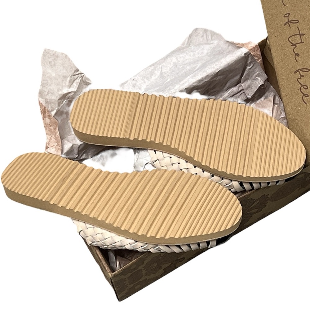 NEW Band of the free COMET BONE AND BLACK WOVEN LEATHER MULE Huaraches  Sz 7 - Picture 10 of 10